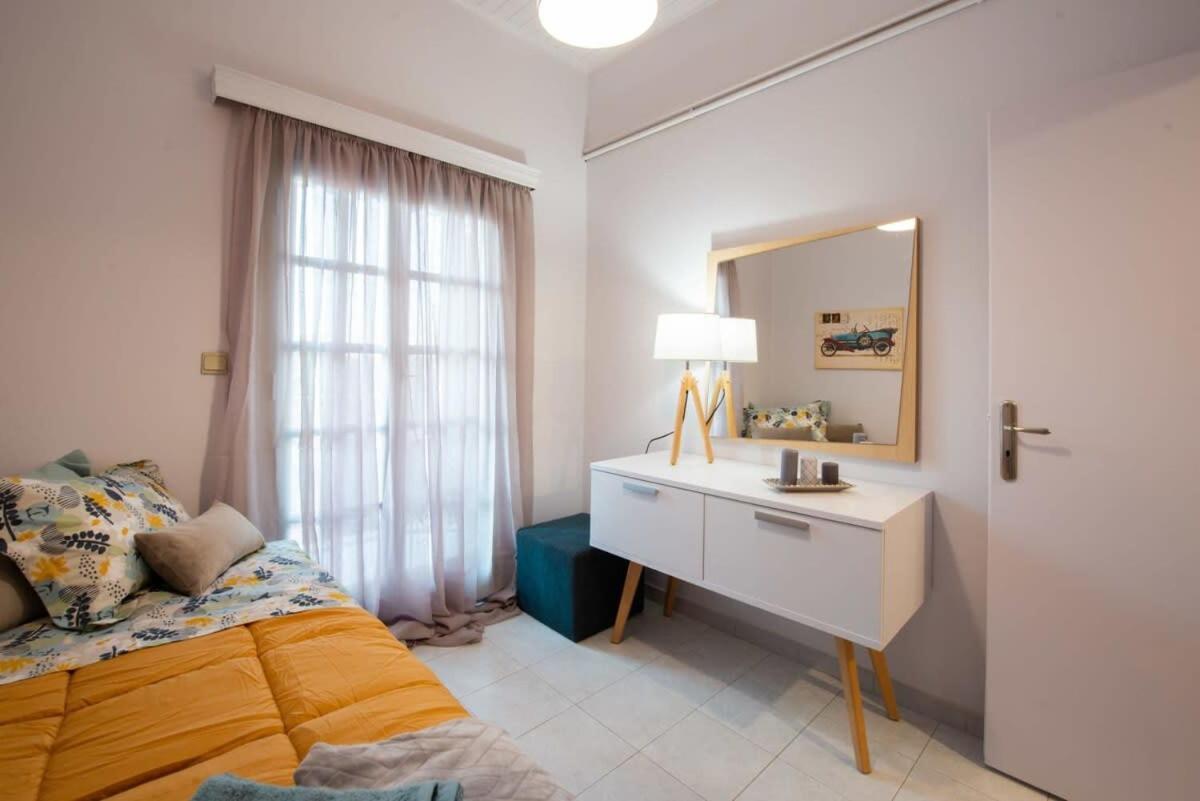 Dolce Favola Nomad Casa - Kalamata'S City Getaway エクステリア 写真