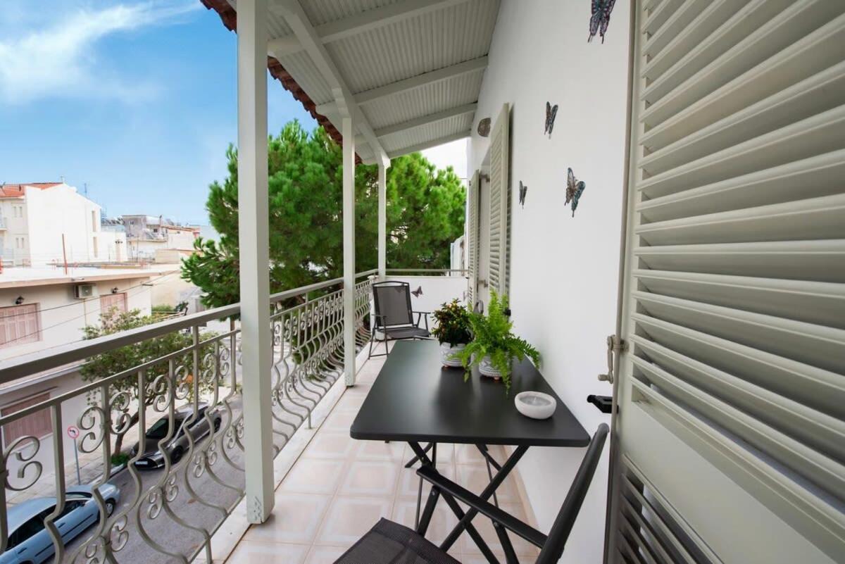Dolce Favola Nomad Casa - Kalamata'S City Getaway エクステリア 写真